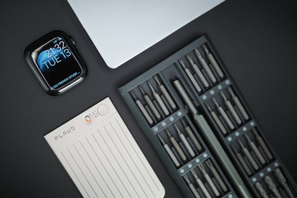 Plaud Note recorder with tools